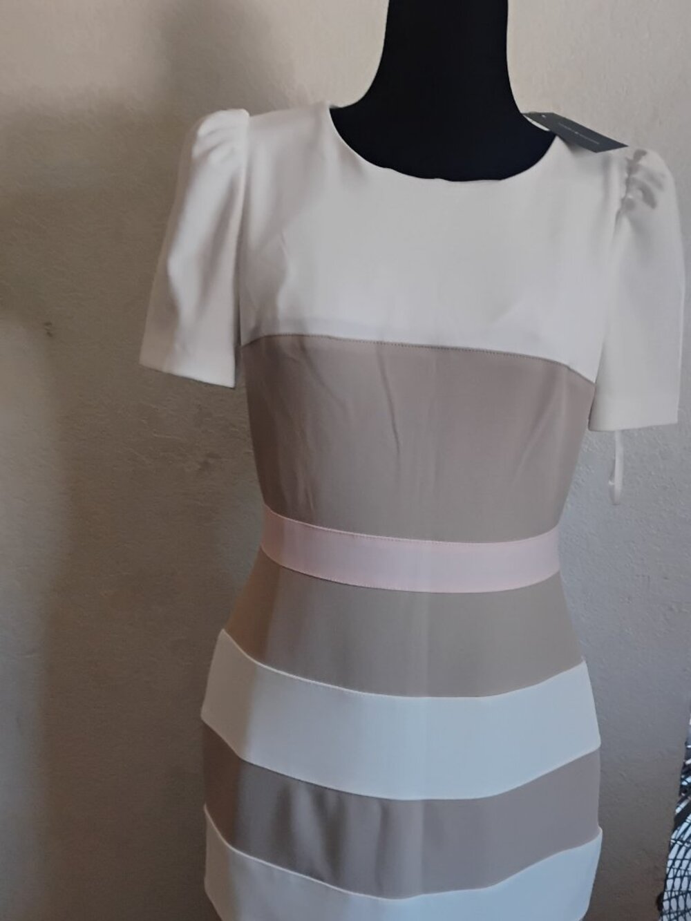 NWT Tommy Hilfiger Professional Sheath Cream/Pink/Tan short sleeve dress 8